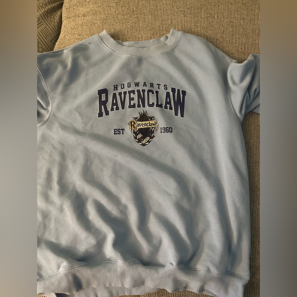 Hogwarts ravenclaw crew neck sweater